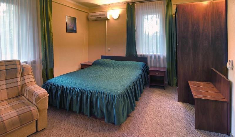 Ukraina Hotel Tjerkasy Værelse billede