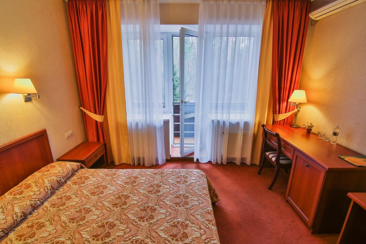 Ukraina Hotel Tjerkasy Eksteriør billede