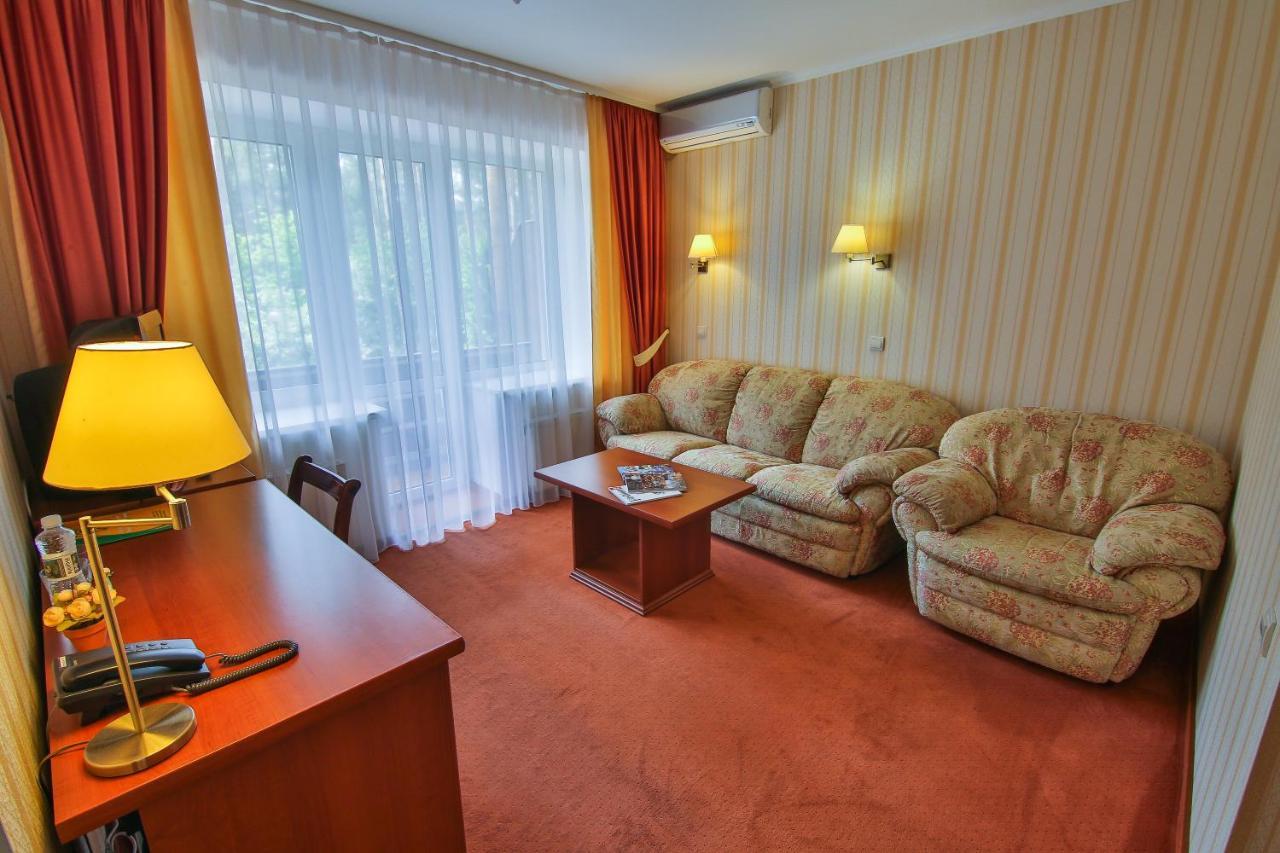 Ukraina Hotel Tjerkasy Eksteriør billede