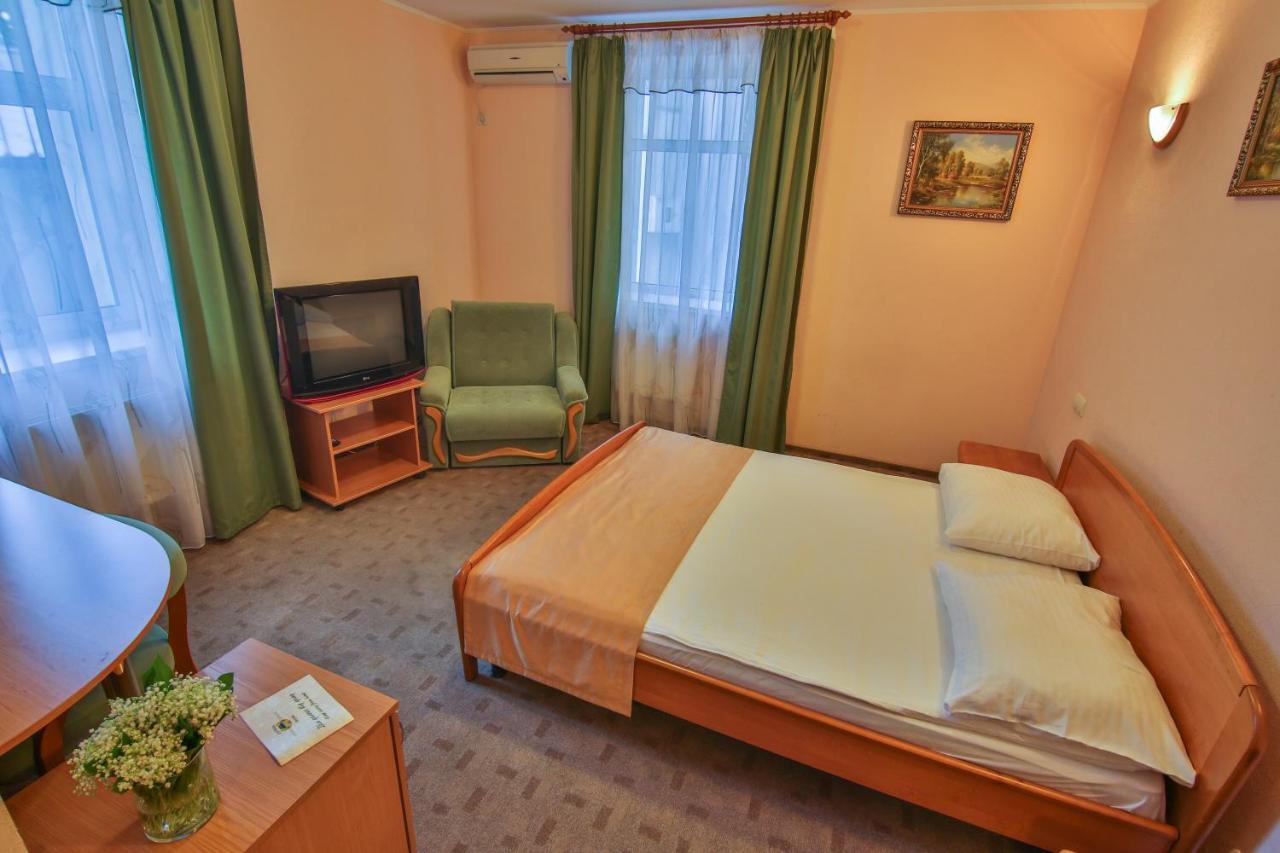 Ukraina Hotel Tjerkasy Eksteriør billede
